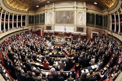 537141-l-assemblee-nationale-a-paris-le-17-juillet-2013